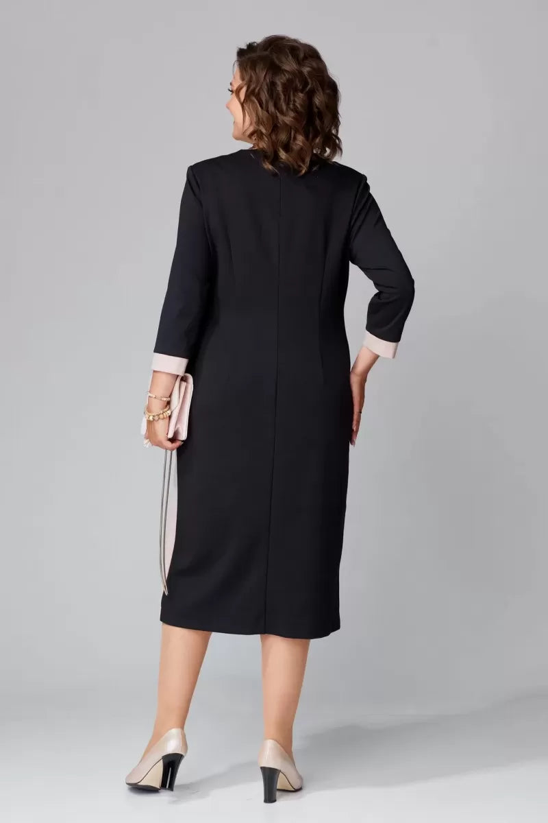 Meggie™ Elegant V-neck dress