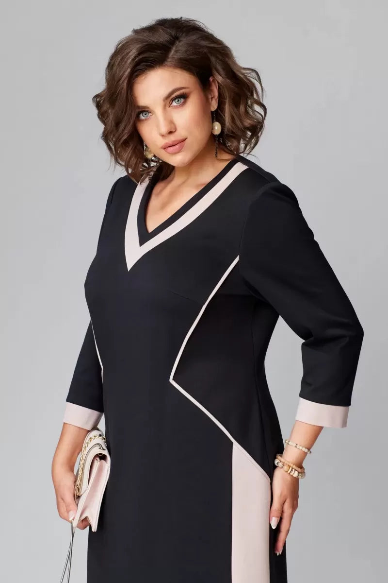 Meggie™ Elegant V-neck dress