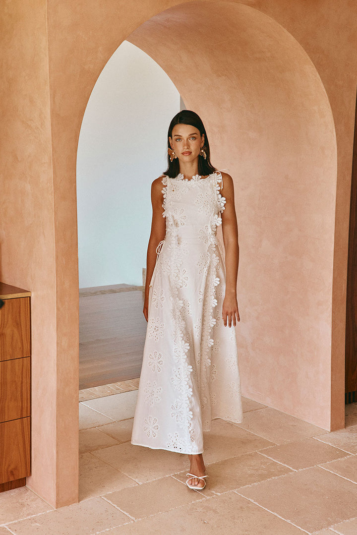 Leslie™ Floral Embroidered Maxi Dress