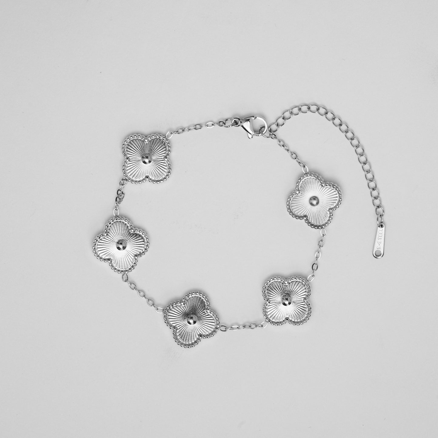 Addison™ Five Leaf Bracelet
